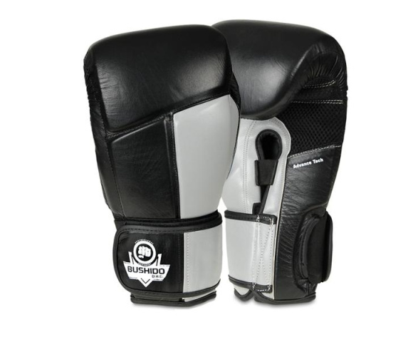 Boxerské rukavice DBX BUSHIDO ARB-431 sivé