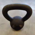 Litinový kettlebell HMS KZG16 16 kg, černý - 2. jakost